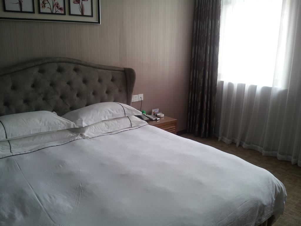 Yiwu Landi Boutique Hotel Yiwu (Zhejiang) Bagian luar foto